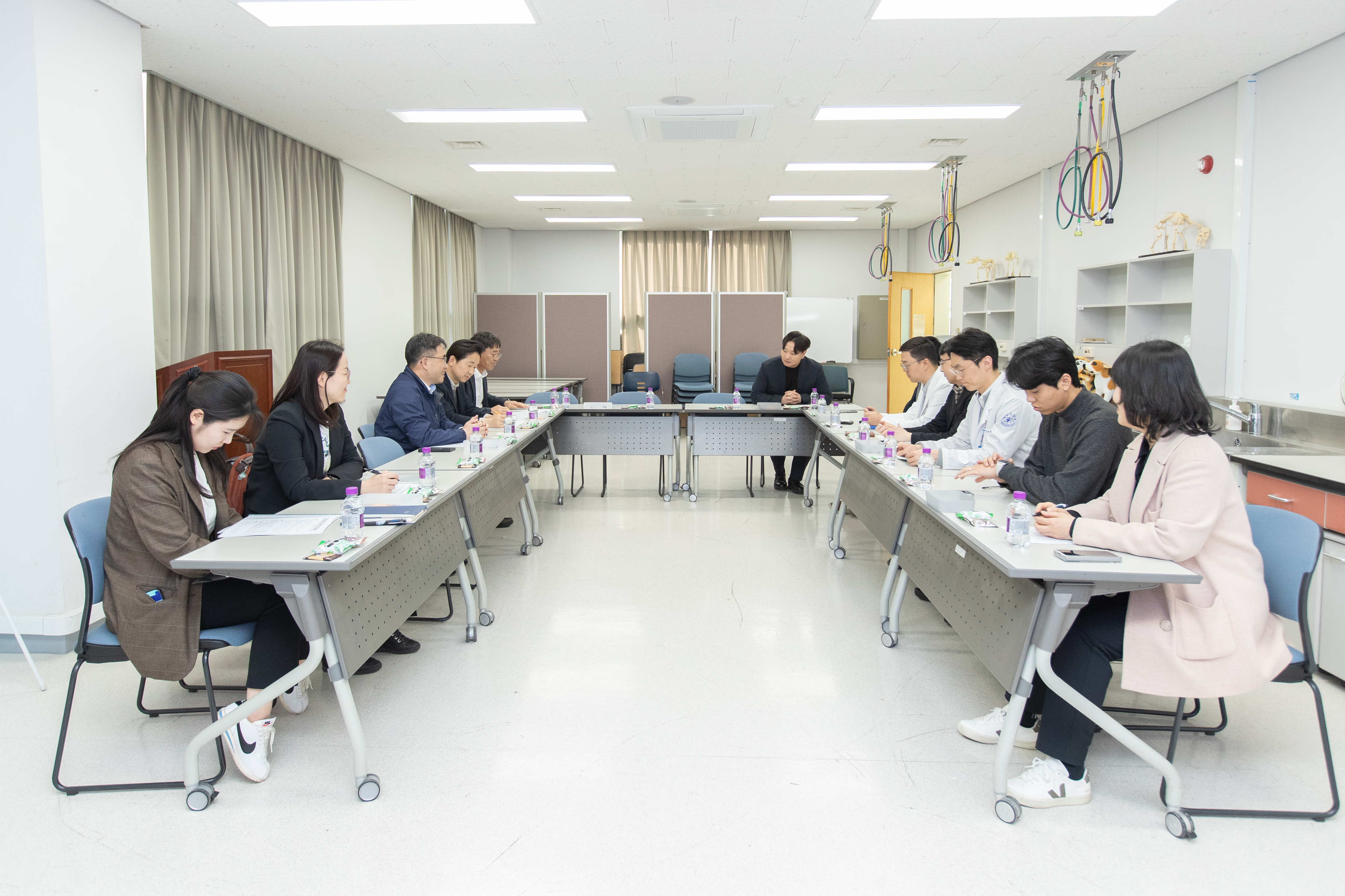 경상국립대학교 반려동물 연구시설 및 동물병원 방문(2025.03.26) 사진5